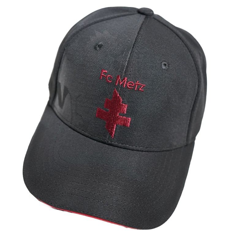 Casquette noire Graoully 25-26 Casquette noire Graoully 25-26